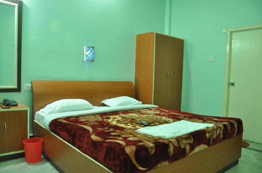 Hotel Kiran Palace Váránasí Pokoj fotografie
